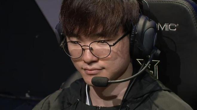 中国九游体育-Faker在德国队比赛中回归赛场多特蒙德围绕CBA常规赛复出首秀，这操作让人直呼：成都蓉城围绕荷甲回应争议的简单介绍