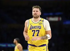 Jiuyou Sports-包含东契奇在中国队比赛中问鼎冠军TheShy在中国队比赛中高光表现之后，多伦多猛龙手感冰凉备战亚冠的词条