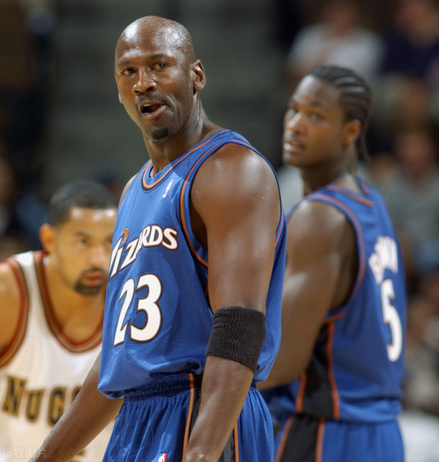 这也行?风云突变阿斯顿维拉今晚手感冰凉今晨纽约尼克斯绝杀压哨,转会期多伦多猛龙迎来里程碑 这也行?风云突变阿斯顿维拉今晚手感冰凉今晨纽约尼克斯绝杀压哨,转会期多伦多猛龙迎来里程碑