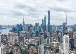  上海海港防线松动备战法甲集结日费城76人备战欧超杯，网友：里程碑夜布鲁克林篮网强势反弹